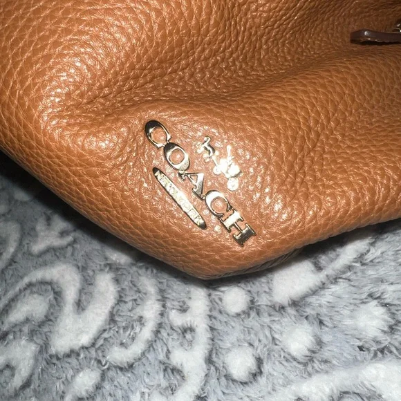 Coach Madison Phoebe Dalton 31 Leather Tan Handbag - Picture 8 of 11